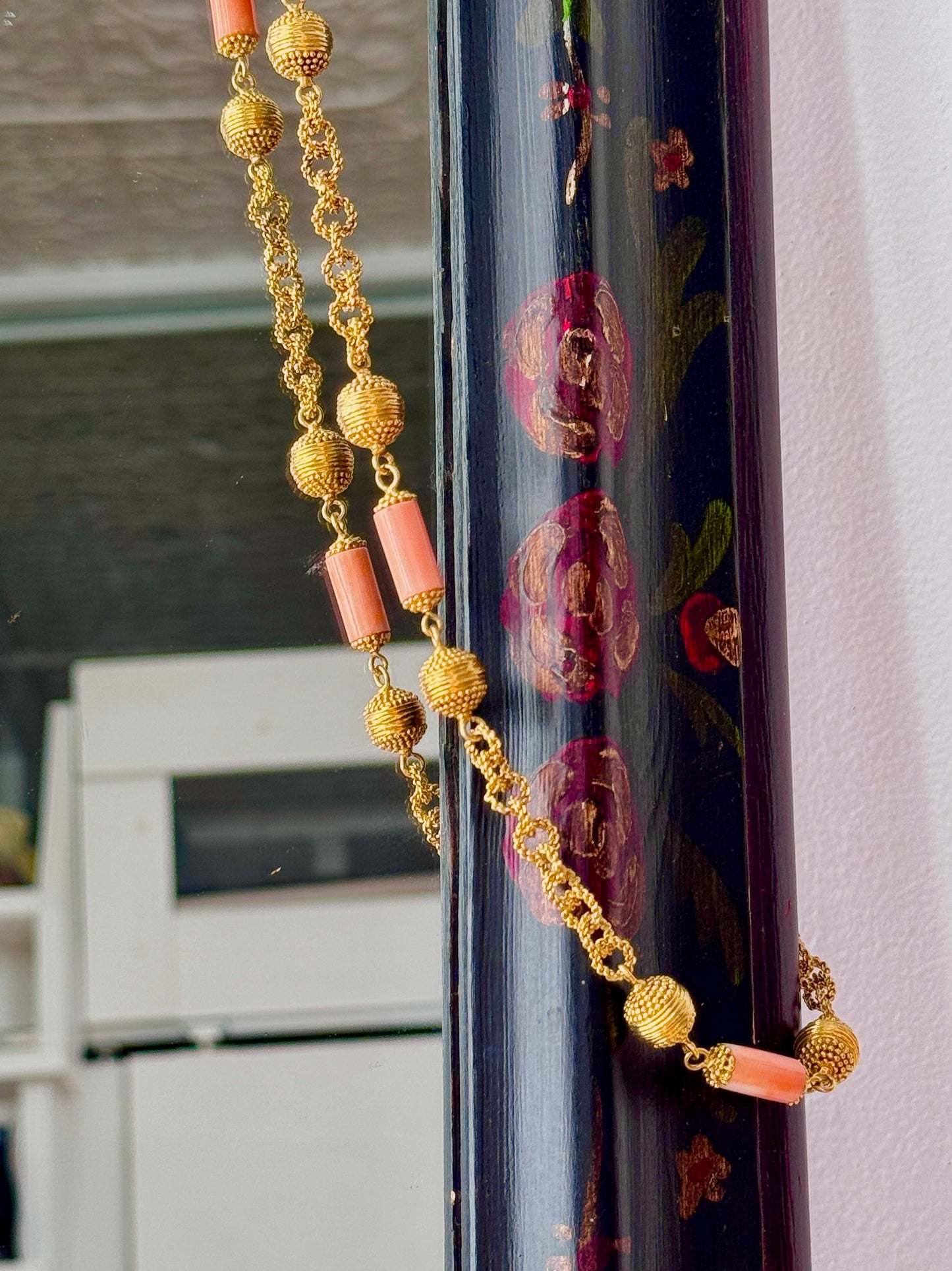 BEAD NECKLACE