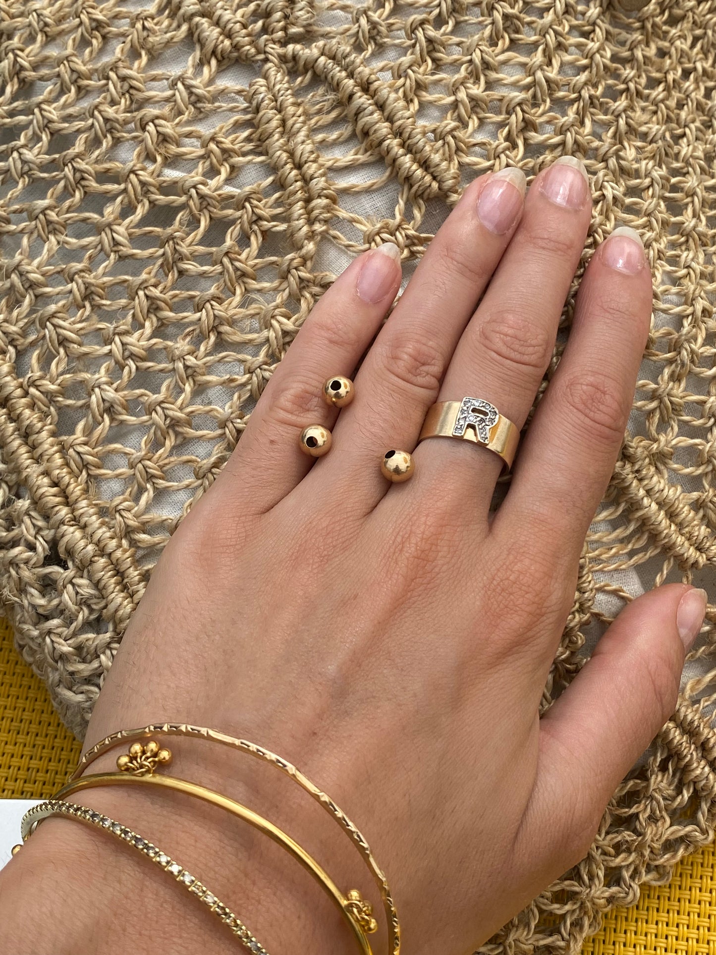 BEADS (CHARMHOLDER SEPARATORS)