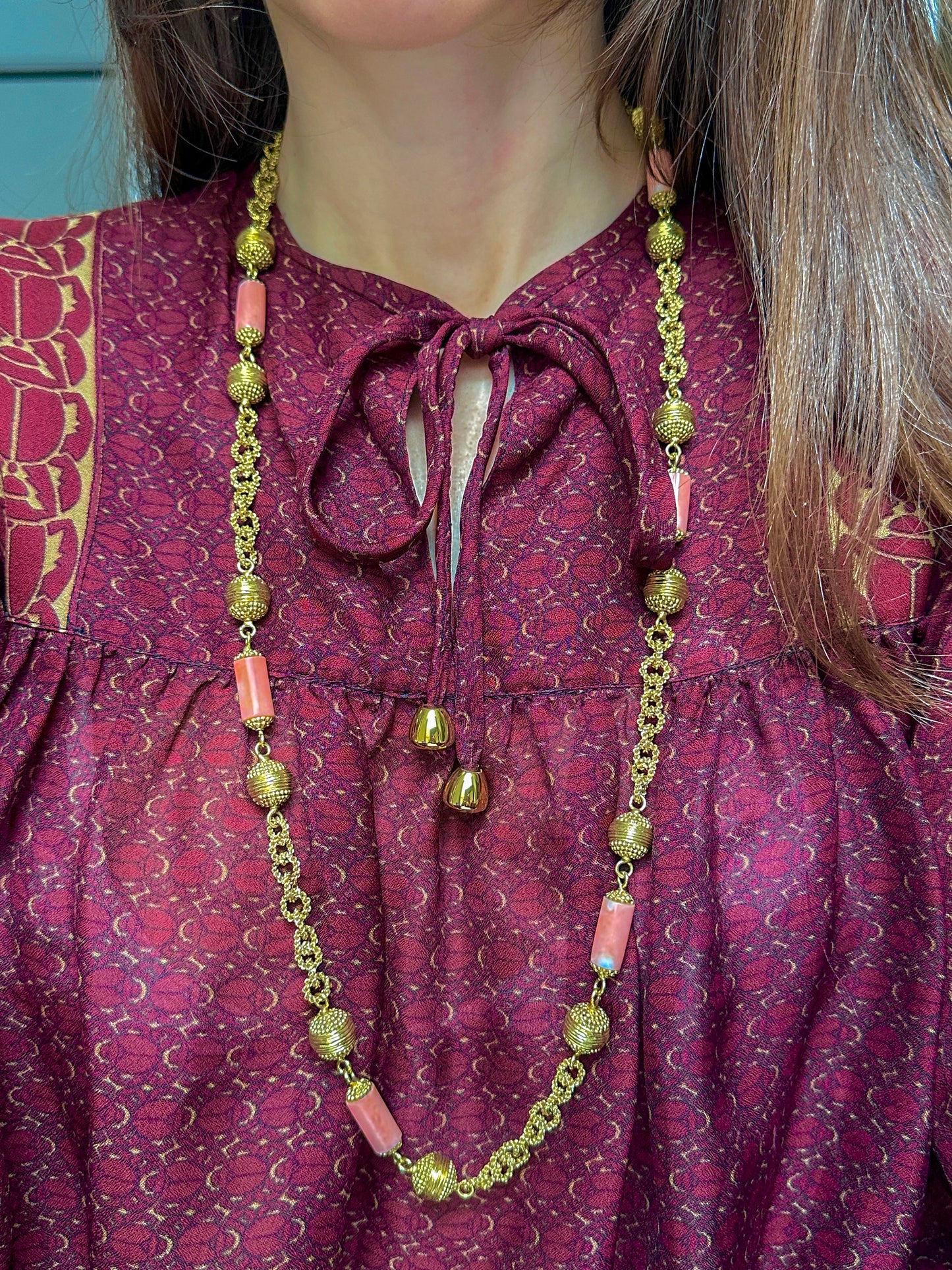 BEAD NECKLACE