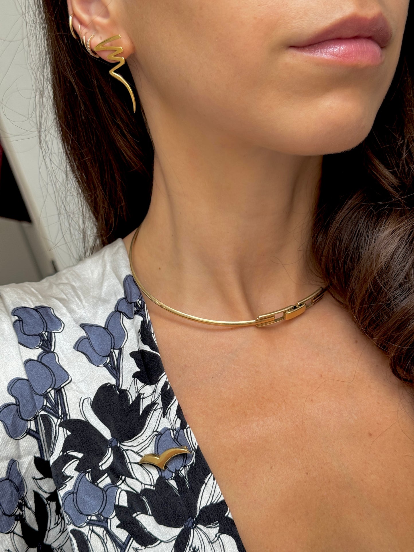 ACCESSORY