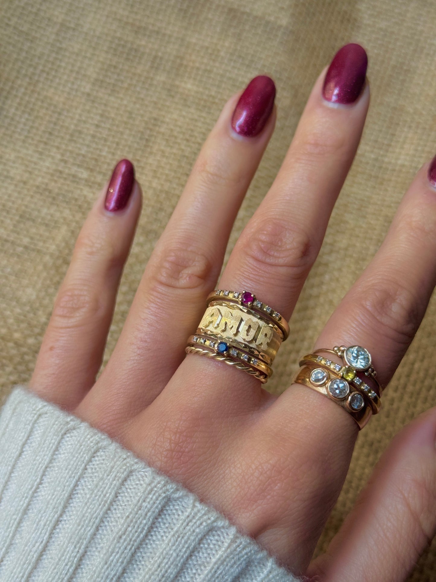 AMOR RING