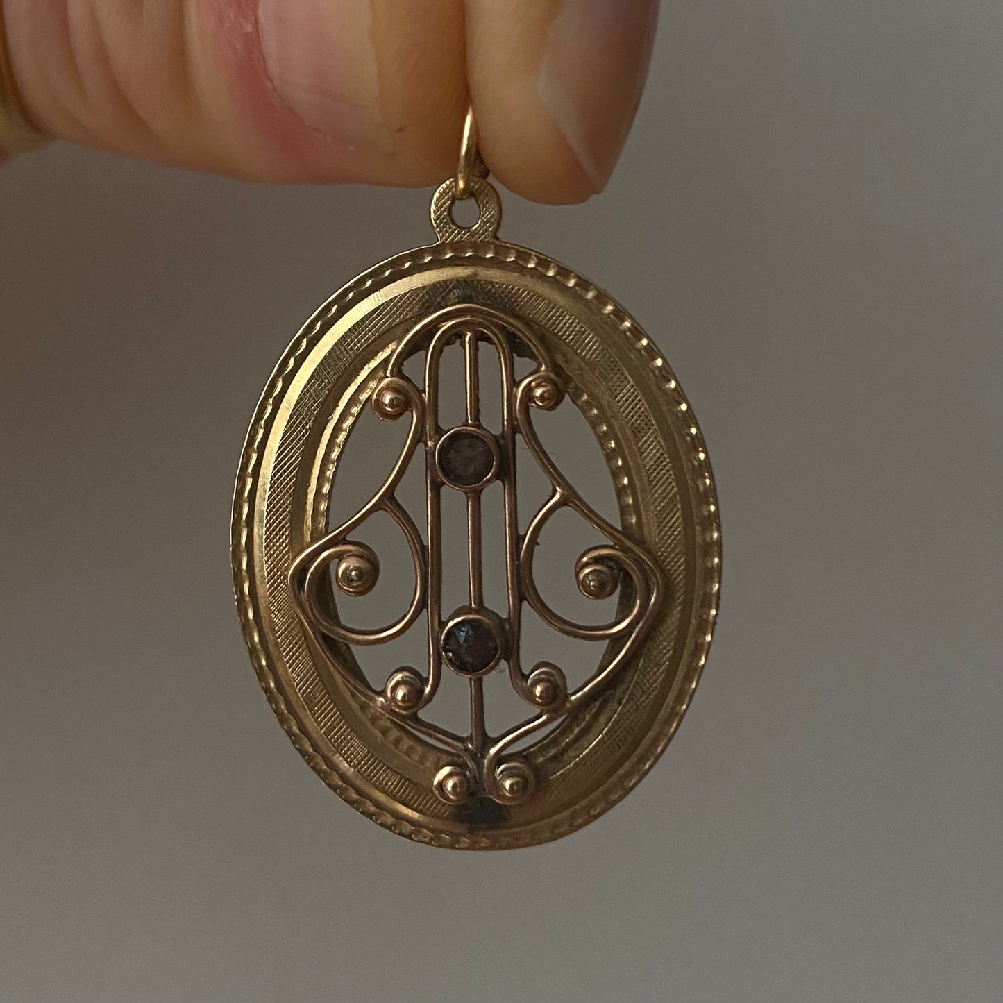 PENDANT