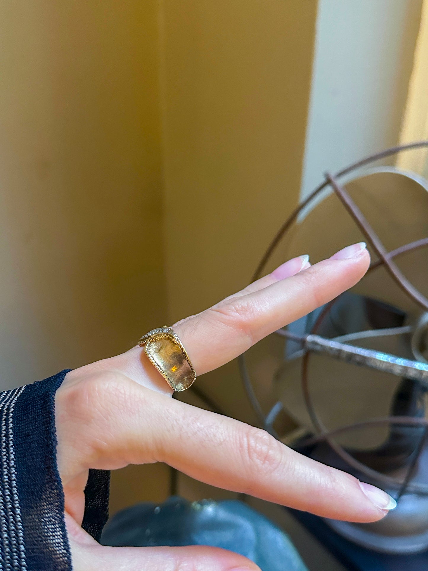 RING