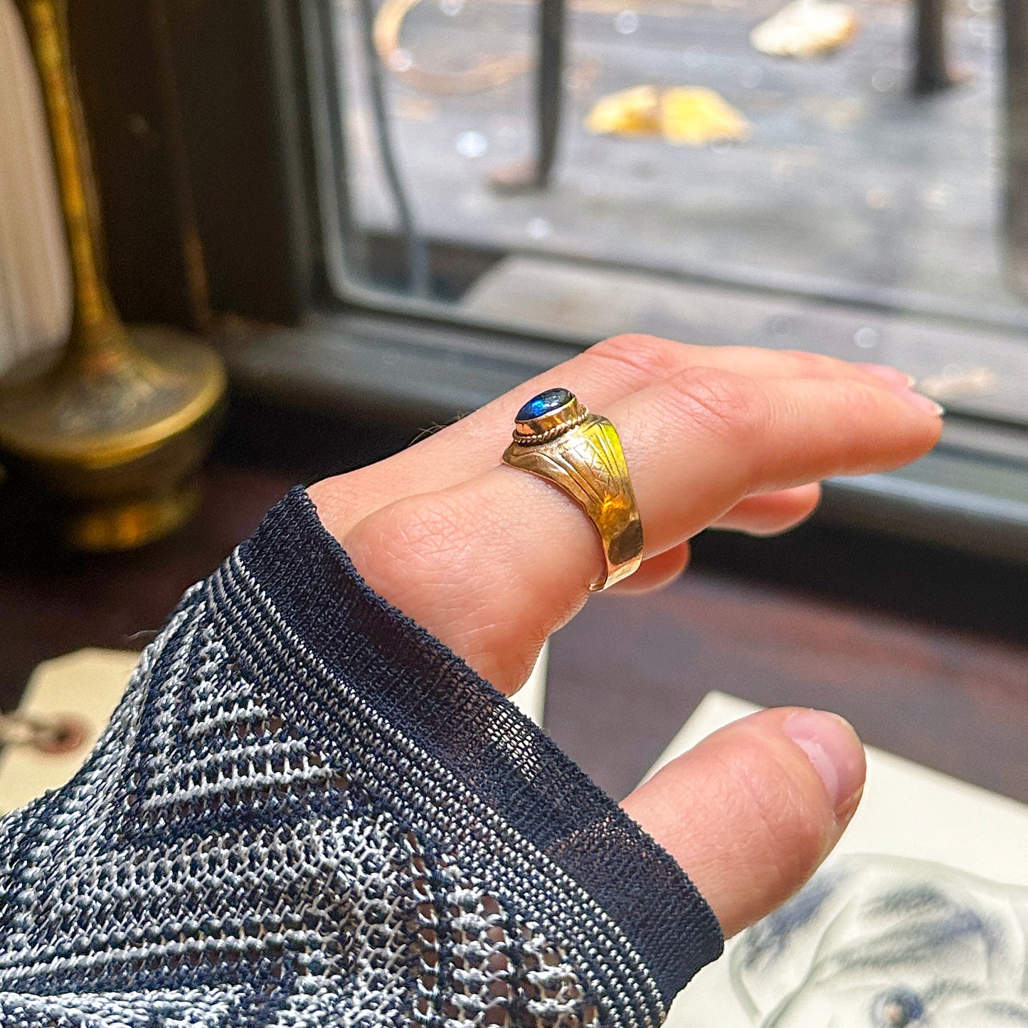 RING