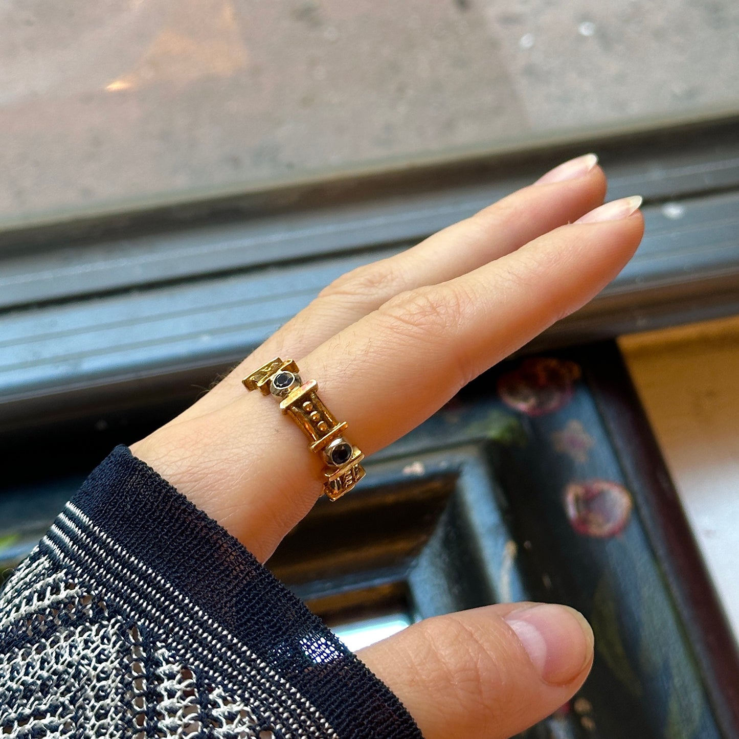 RING