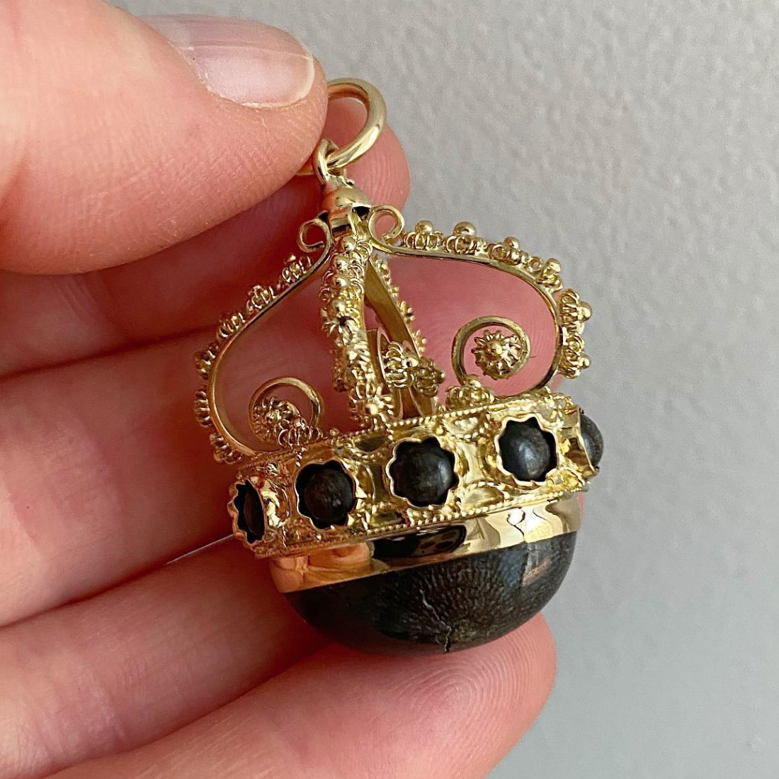 PENDANT