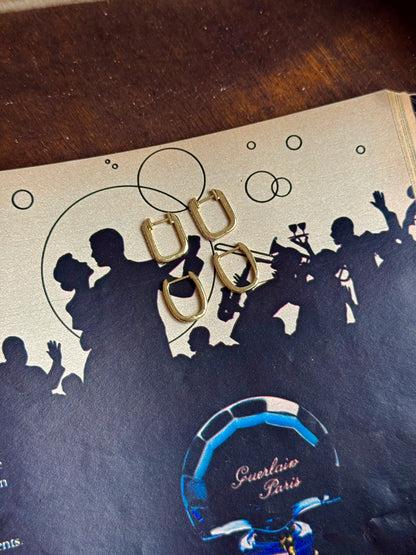 SINGLE MINI DIAMOND HOOPS (JPRD)