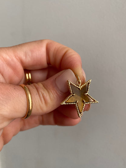 18k Tigers Eye Star Pendant