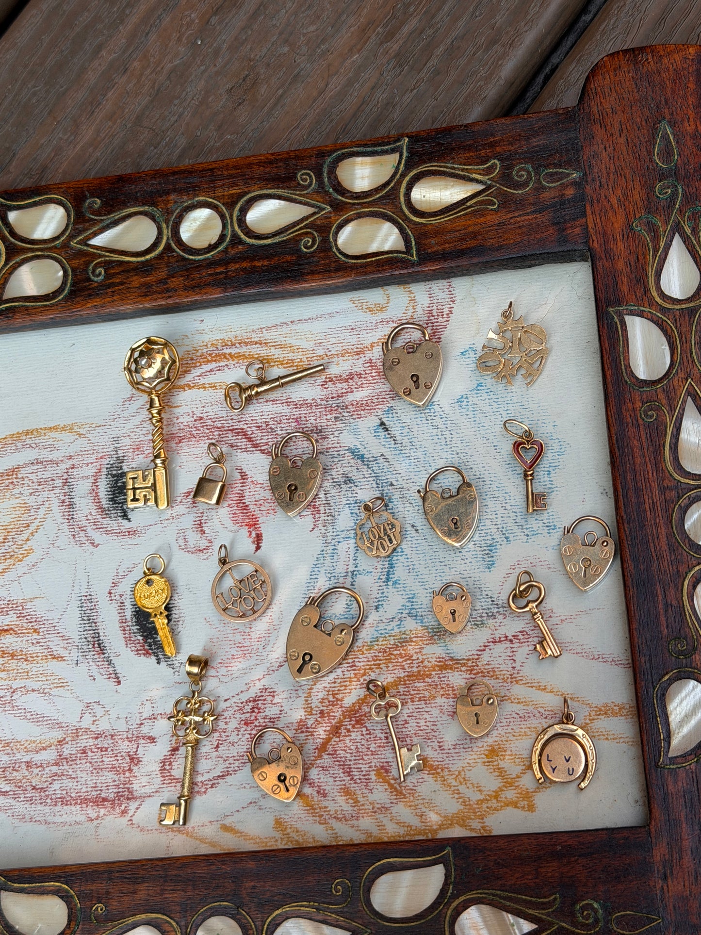 PADLOCK HEARTS AND THEIR KEYS PENDANTS (JPRD)