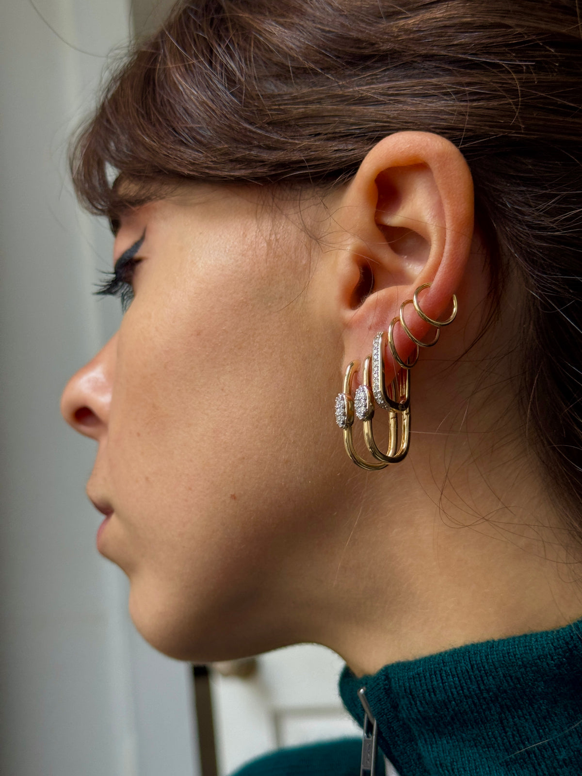 MINI DIAMOND HOOPS (JPRD)