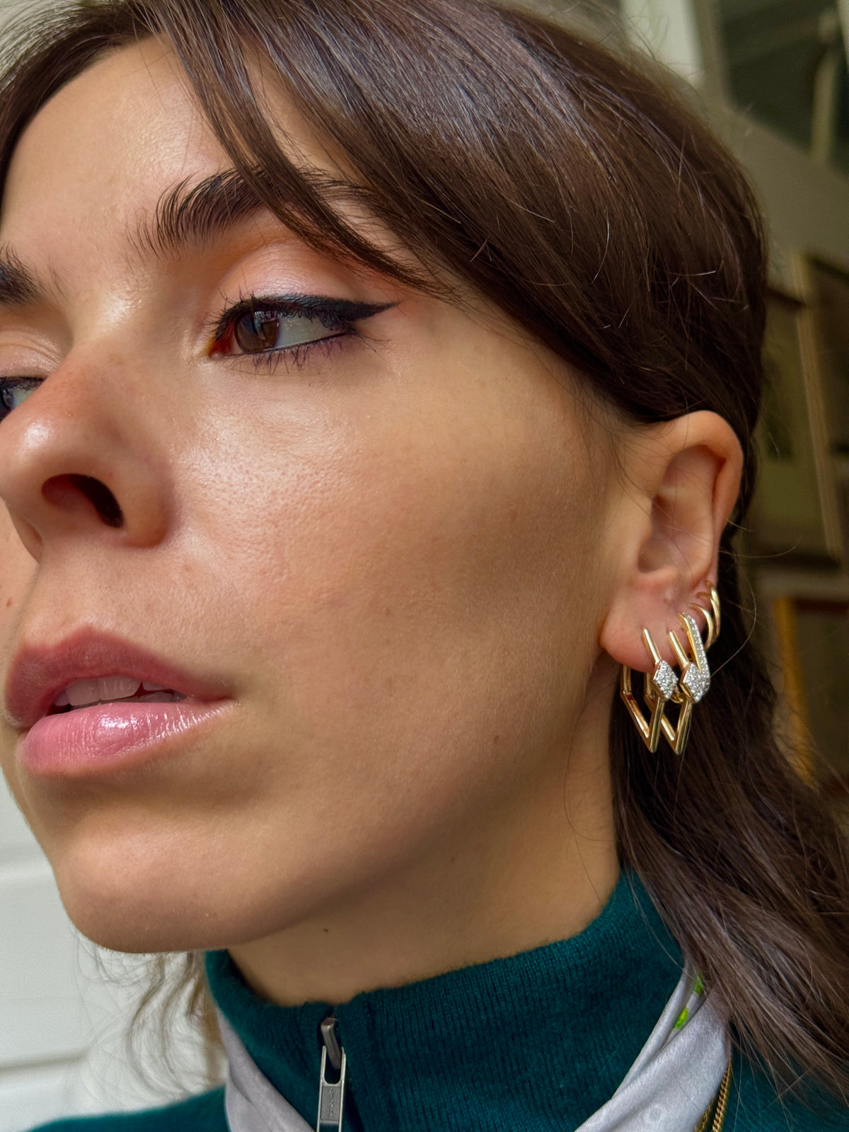 EMBELLISHED DIAMOND HOOPS (JPRD)