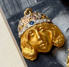 XL CHARMS AND FOBS (JPRD)