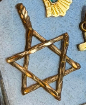 SPIRITUAL CHARMS (JPRD)