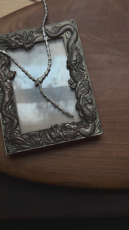 SNAKE NECKLACE